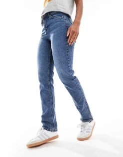 New Look Slim Leg Jean In Mid Blue For Women