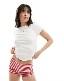 New Look Babylock Tee In White For Women