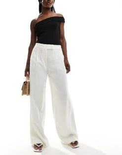 New Look Wide Leg Trouser In Cream For Women