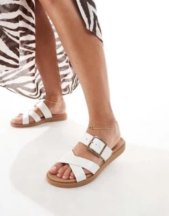 New Look Cross Strap Flat Sandal With Buckle In Off White For Women
