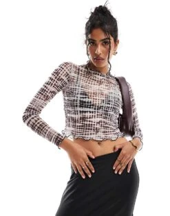 New Look Lettuce Edge Crop Top In Brown Pattern For Women