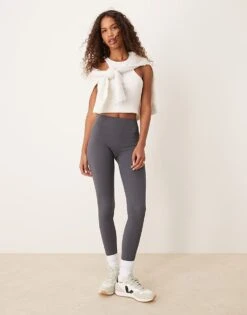 New Look Seamless Ribbed Leggings In Grey For Women
