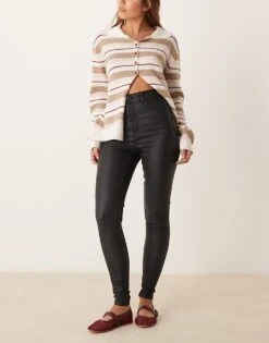 New Look Jenna Lift And Shape Coated Skinny Jeans In Black For Women