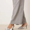 New Look Wide Fit Slingback Heeled Shoe With Bow In Silver For Women