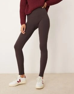 New Look Seamless Ribbed Leggings In Chocolate For Women Brown
