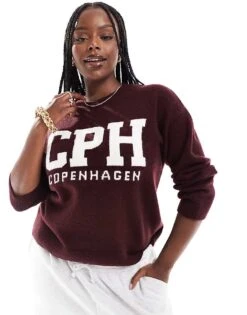 New Look Plus New Look Curve Copenhagen Slogan Jumper In Burgundy For Women