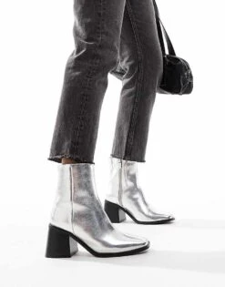 New Look Chunky Heel Mid Ankle Boot In Silver For Women