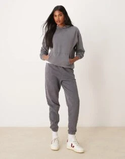 New Look Cuffed Joggers In Acid Wash For Women Charcoal