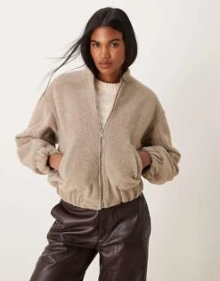 New Look Textured Oversized Bomber Jacket In Mink For Women Beige