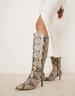 New Look PU Heel Knee Boot In Snake Print For Women Cream