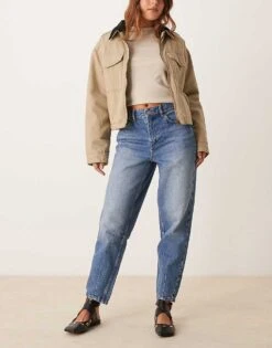 New Look Ankle Grazer Tapered Leg Jeans In Blue For Women Mid Blue