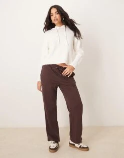 New Look Wide Leg Joggers In Dark Brown For Women