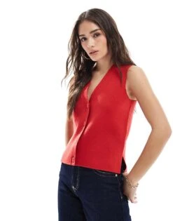 New Look Wide Fit New Look Button Down Knitted Waistcoat In Bright Red For Women